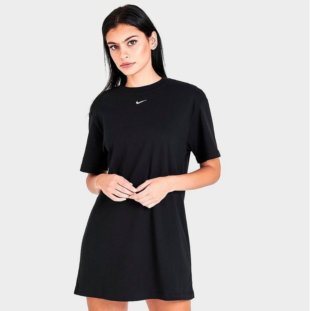 NWT Nike Black Sportswear Essential T-shirt Dress